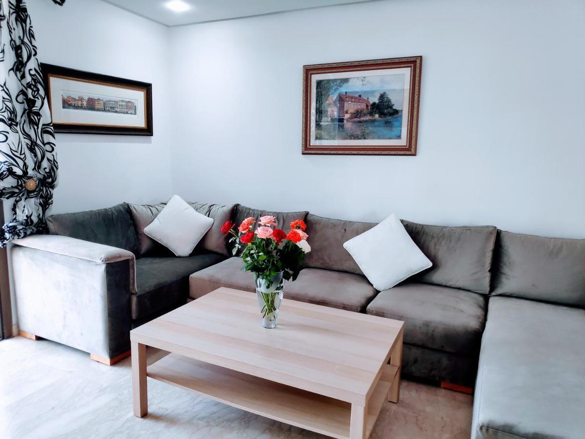 La Marina Luxury Apartment Fully Furnished Free Wifi, High Standard Residence, Amazing Prime Location Close To Restaurants, Transport, Beach And Bouregreg River Сейл Экстерьер фото